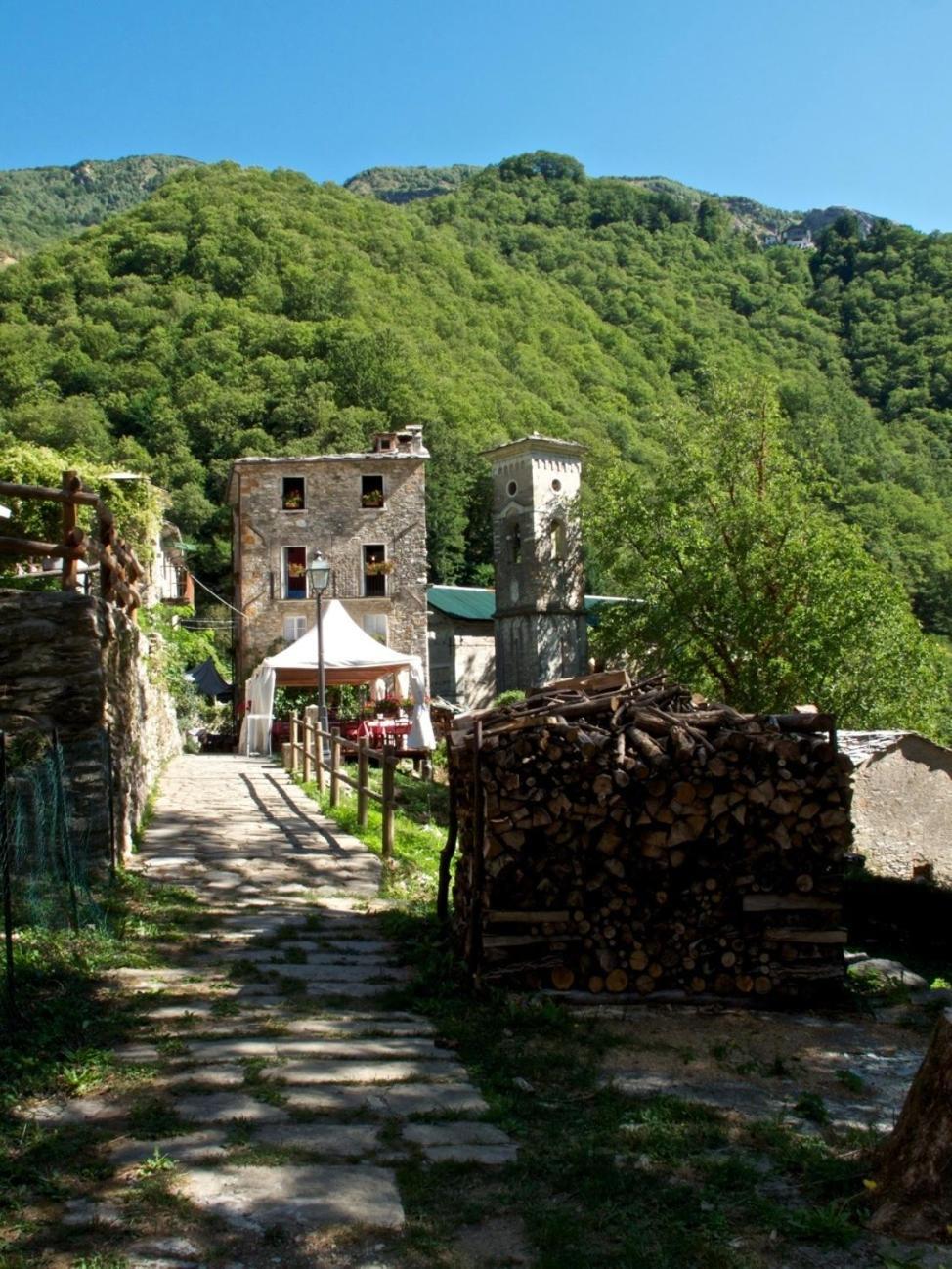 Borgo Isola Santa Guest House Exterior photo