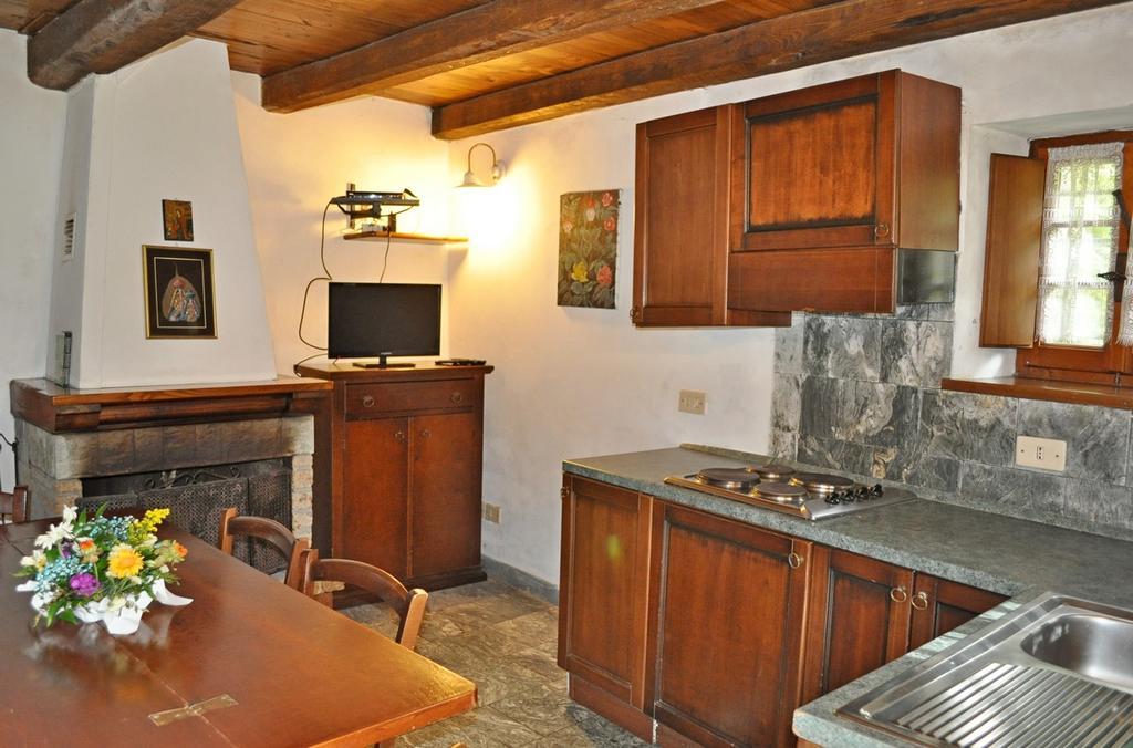 Borgo Isola Santa Guest House Exterior photo